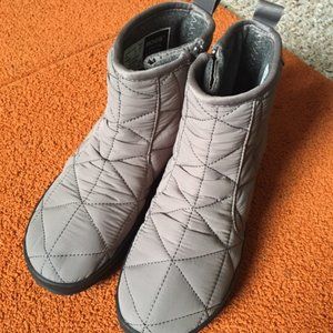 BOGS SNOWDAY LOW BOOT